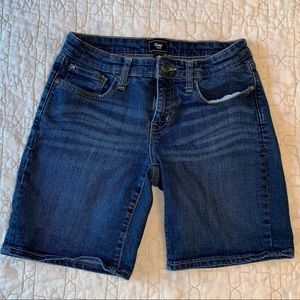 Gap Jean Shorts - Size 2